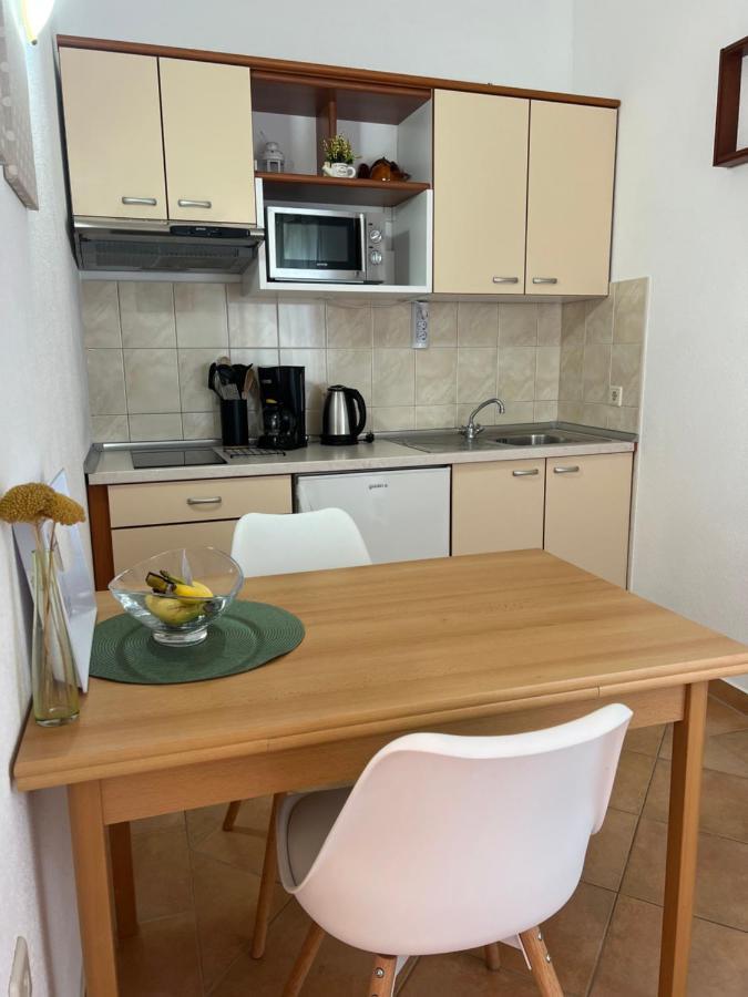 Apartments Bella Vista Makarska Eksteriør billede