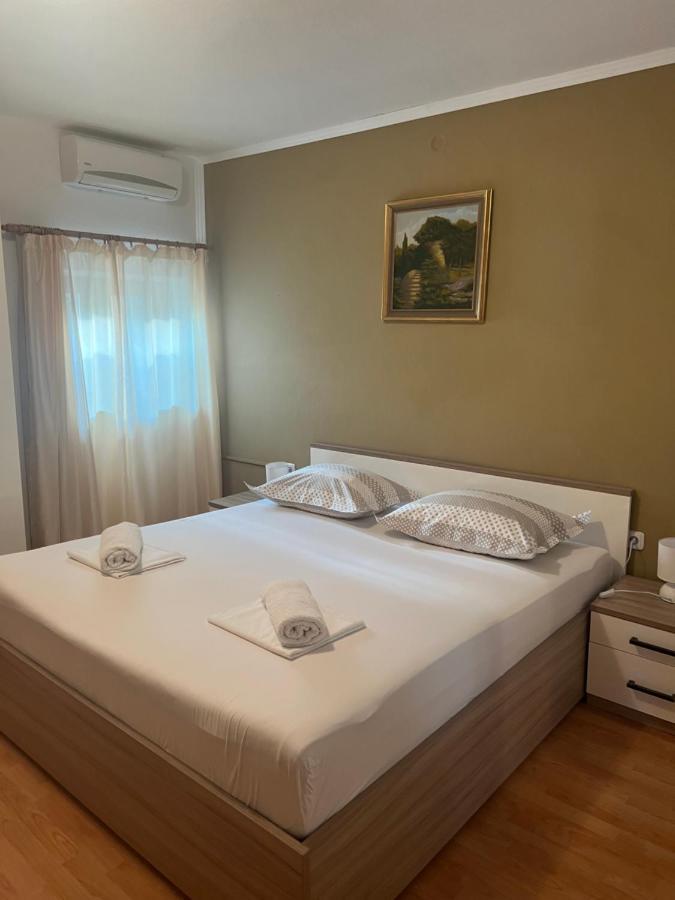 Apartments Bella Vista Makarska Eksteriør billede